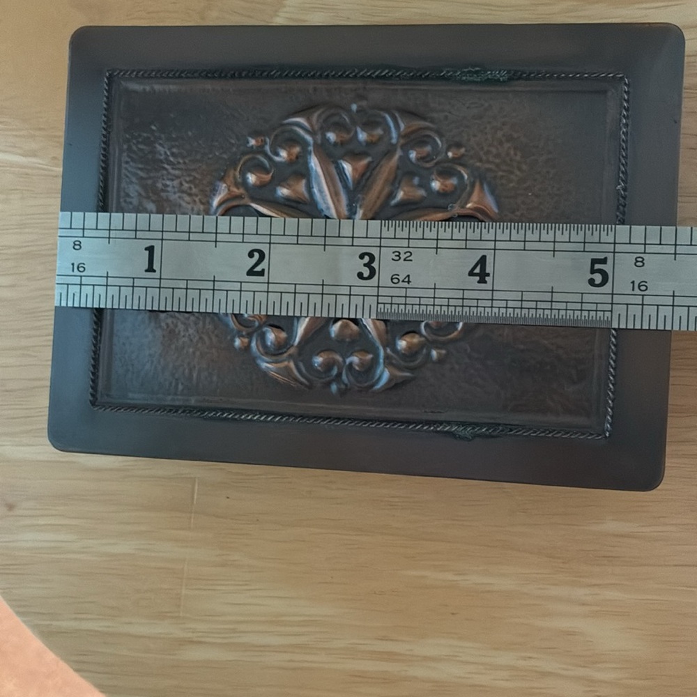 Polish Brown Metal Decorative Box With Hinged Lid -Vintage - Picture 5 of 7